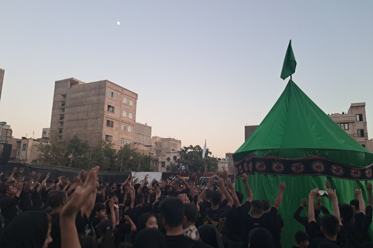 سوگ خیمه ها وقتی شعله های آتش داستان رنج کربلا را روایت می کنند