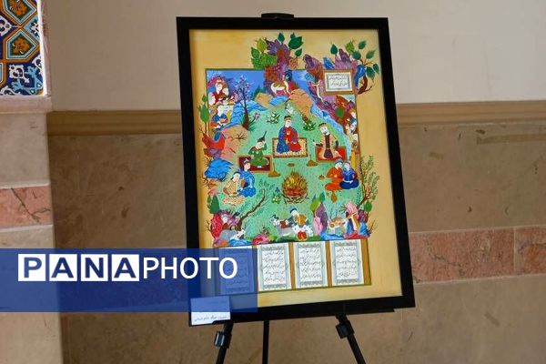 نمایشگاه ایرانمون هنرستان پروین اعتصامی  پردیس به مناسبت دهه فجر 