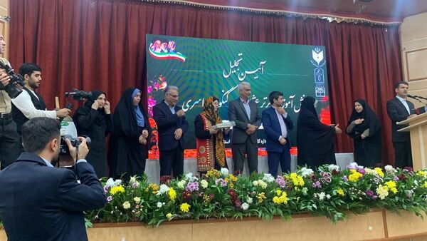 تجلیل از دانش‌آموزان برتر عشایری و کنکور سراسری در گنبد