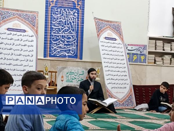 برپایی سفره افطار و برگزاری جلسه قرآن در شب ولادت امام حسن مجتبی (ع)