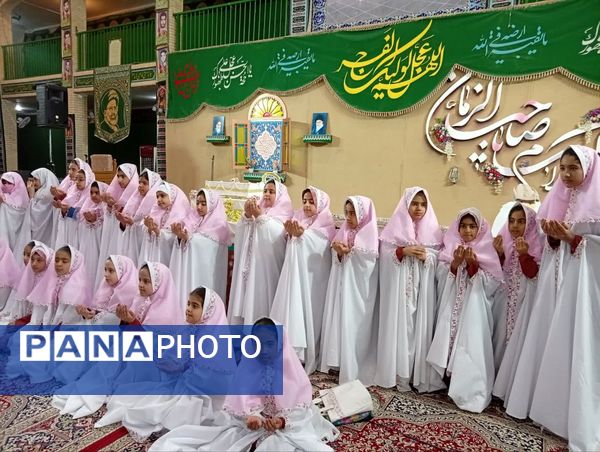 آیین زیبای جشن تکلیف دختران یزدی در حسینیه محمود آباد