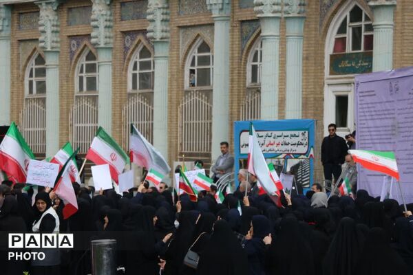 کادر سلامت مشهد خواستار توقف حملات به مراکز علمی شد