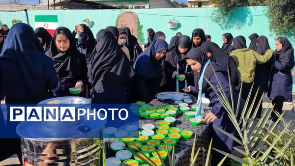 برگزاری آیین فاطمیه در دبیرستان نمونه دولتی حضرت زینب (س)