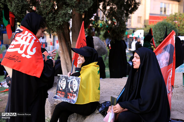 مراسم تشییع پیکر مطهر رهبر شهید انقلاب در تهران - 1
