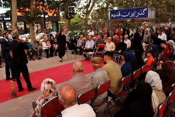 نمایشگاه آیینی و سنتی گذر مهربانی در محمدشهر کرج

