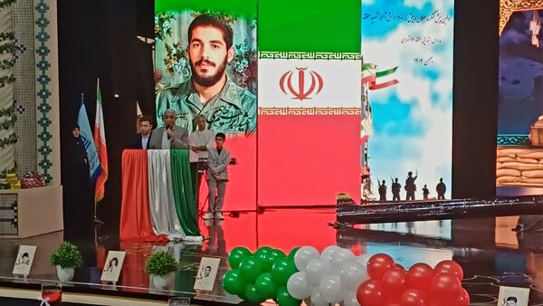 پیش‌کنگره معلمان و بیش از ۱۱۰۰ دانش‌آموز شهید منطقه ۱۶