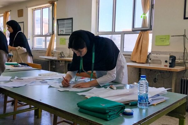 رقابت هنرجویان خراسان شمالی در مرحله استانی سومین المپیاد شایستگی‌محور