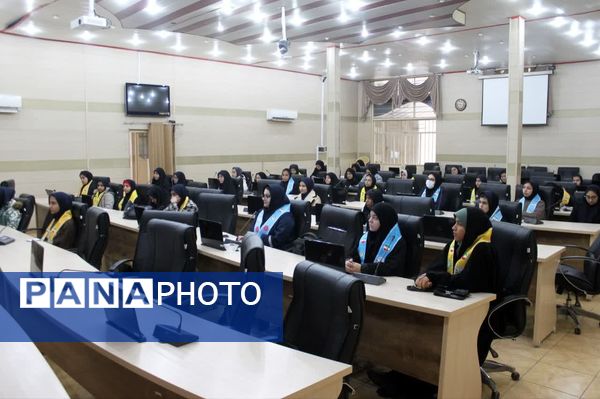 شور و نشاط در سیزدهمین دوره انتخابات شورای دانش‌آموزی کرمان