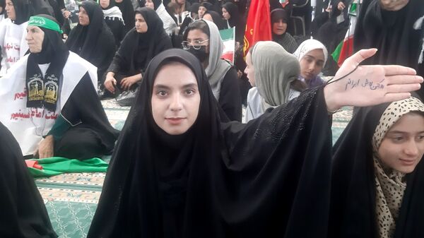 اجتماع بزرگ زینبیون در لردگان 
