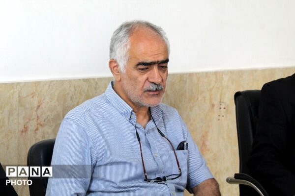 بازدید رئیس دانشگاه جامع علمی کاربردی کشور از  صنایع و مراکز علمی کاربردی  دانشگاه علمی کاربردی کرج 