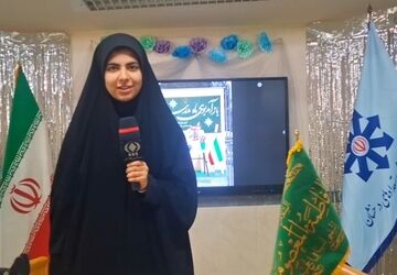 طلوع ماه مهر در دبیرستان فرزانگان ۲ قم