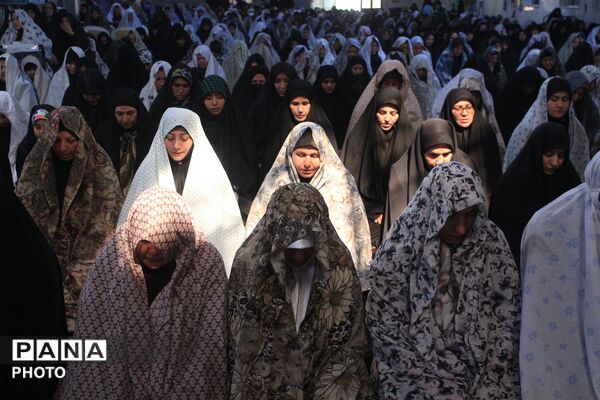 نماز جمعه بهارستان
