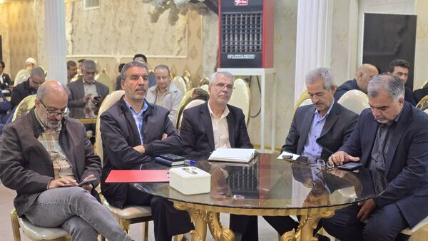 نشست مدیران مدارس ناحیه 4 اصفهان 