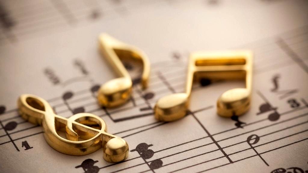 موسیقی ایرانی غنی است برای حفظ و انتقال آن به نسل‌های آینده تلاش کنیم