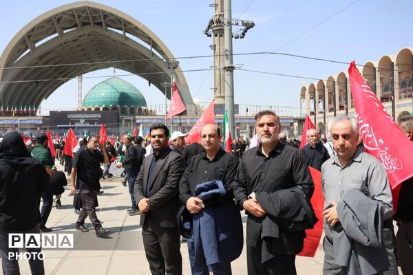 حضور وزیر آموزش و پرورش در مراسم وداع با رهبر شهید