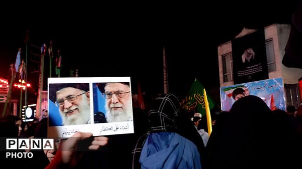 مردم بندرگز پای نظام‌ماندند