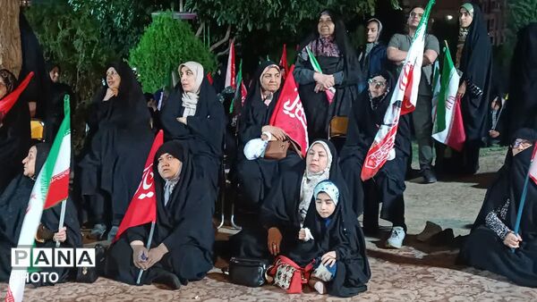 صد و هشتادو هفتمین حضور،در میدان ولیعصر الهیه 
