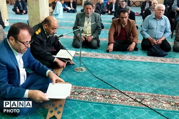 اقامه باشکوه نماز وحدت‌آفرین جمعه در فیروزکوه