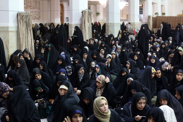 مراسم بزرگداشت شهدای اغتشاشات دیماه در قم