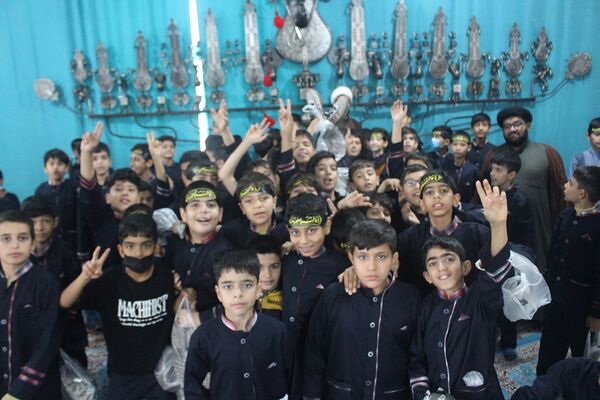 عزاداری دانش‌آموزان قم در آستان مقدس امامزاده سیدعلی(ع)