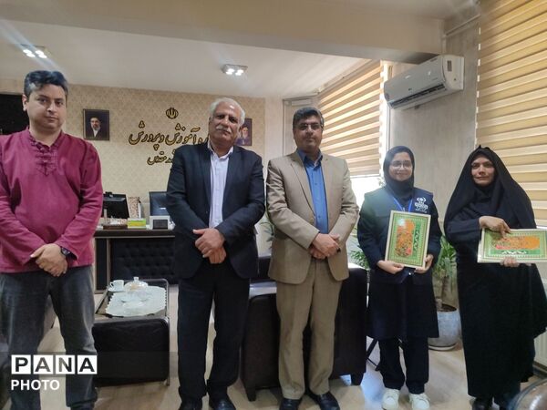 آیین تجلیل و تقدیر از دانش آموزان  خبرنگار خبرگزاری پانا ناحیه۳