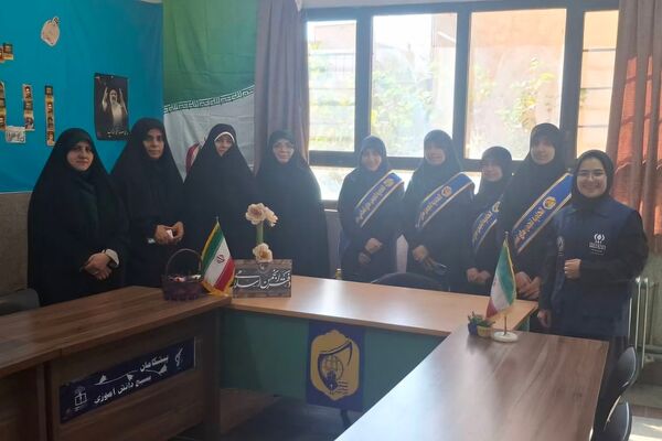 گرامیداشت هفته پدافند غیرعامل در مدارس ناحیه دو شهرری 