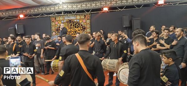 مراسم عزاداری دهه اول محرم در میدان صنعت ساوجبلاغ 
