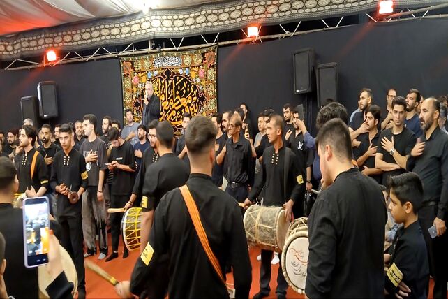 مراسم عزاداری دهه اول محرم در میدان صنعت ساوجبلاغ 