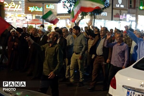 شور و حماسه ی مردمان قرچک در صد و دومین  شب از تجمعات مردمی