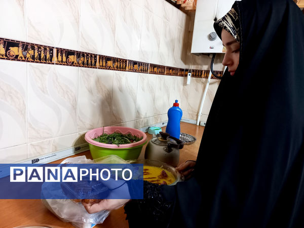 دیدار دانش‌آموزان انجمن اسلامی دبیرستان فاطمه الزهرا با همسر شهید علیرضا جمیلی شیروان