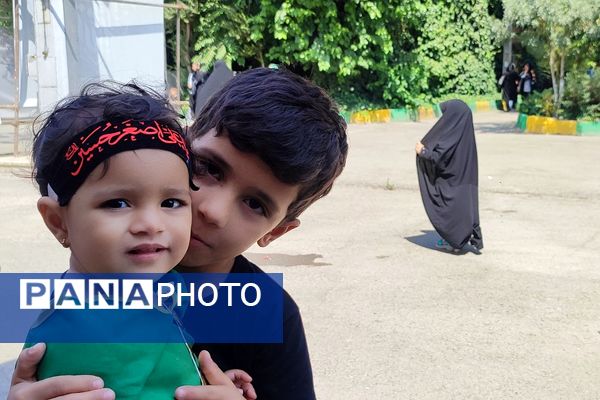 همایش بزرگ شیر خوارگان حسینی در شهرستان رباط‌کریم 