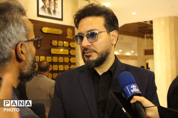 بزرگداشت اولین سالگرد شهادت سردار محمد کاظمی با حضور وزیر آموزش و پرورش
