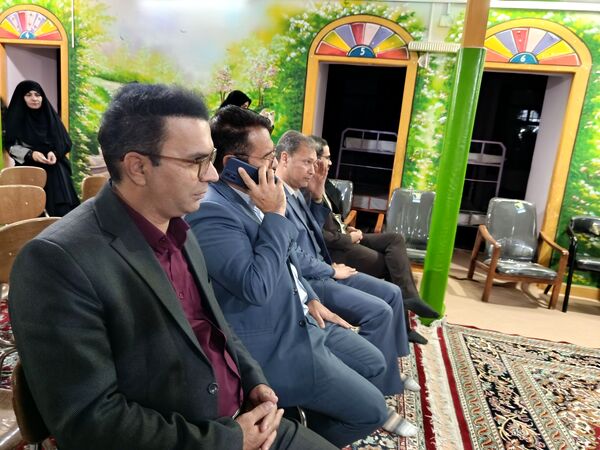 جشن یلدا در دبیرستان نمونه اندیشه 