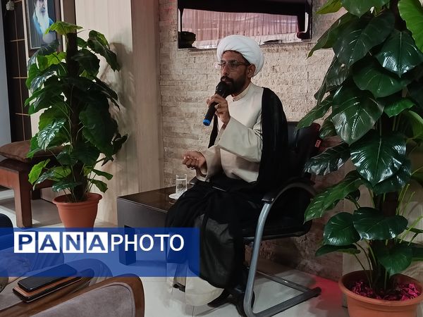 جلسه بصیرتی و سیاسی در راستای جهاد تبیین