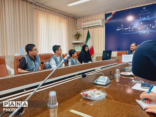 نشست صمیمی معاون پرورشی و کارشناسان پرورشی با خبرنگاران پانا به‌مناسبت روز خبرنگار