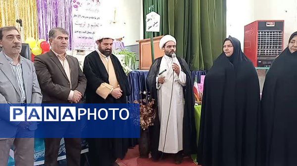 آیین نواختن زنگ معلم در دبیرستان نمونه دولتی فراهی فاروج همزمان با سراسر کشور