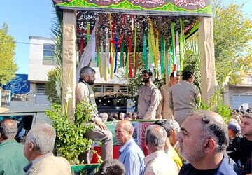 تشییع و تدفین پیکر پاک شهید امام جمعه شهر کازرون