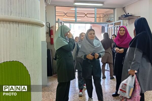 پیوند خانه و مدرسه در قاب دوربین