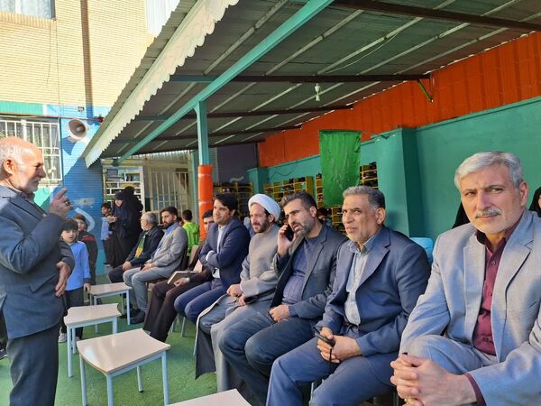 جشن کتابنوش در ناحیه۶ مشهد