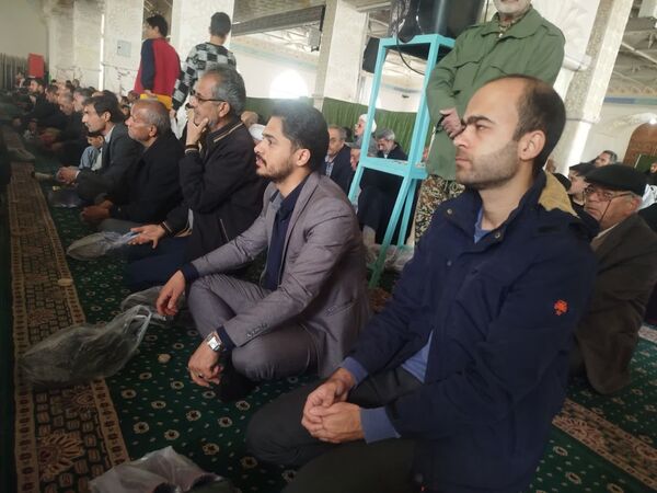 نماز جمعه در کاشمر 