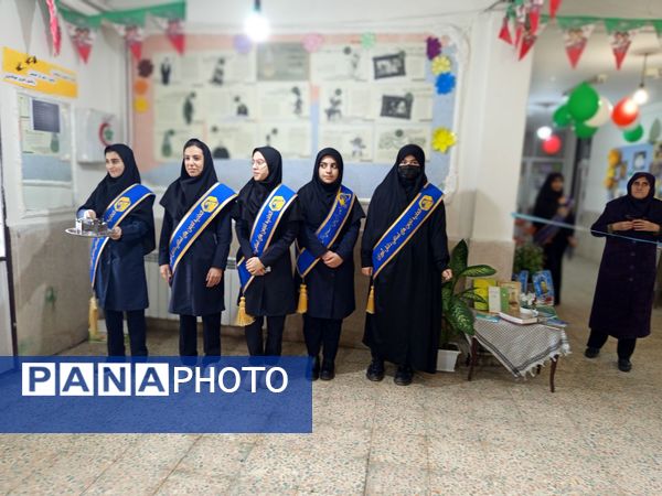 «مدرسه انقلاب» در تویسرکان؛ روایتی از تاریخ و هویت ایرانی برای نوجوانان