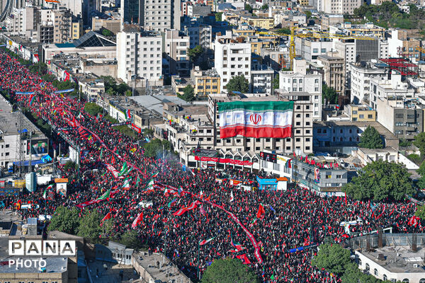 تشییع پیکر رهبر شهید انقلاب در مشهد مقدس-۱

