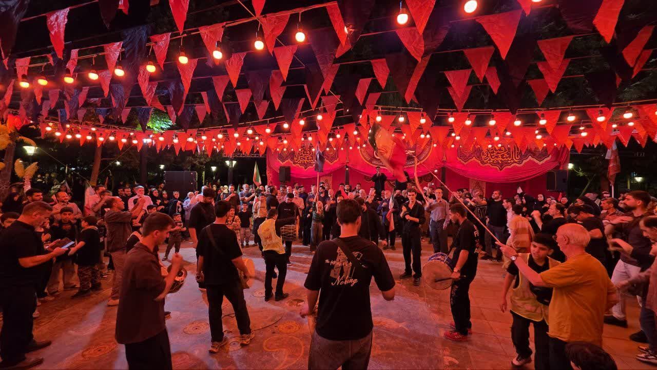 رنگ‌ و بوی محرم در خیابان‌های رجایی شهر کرج