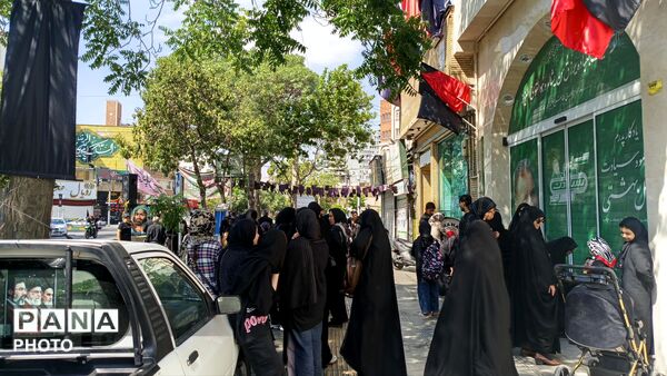 عزاداری مردم بلوار توس مشهد