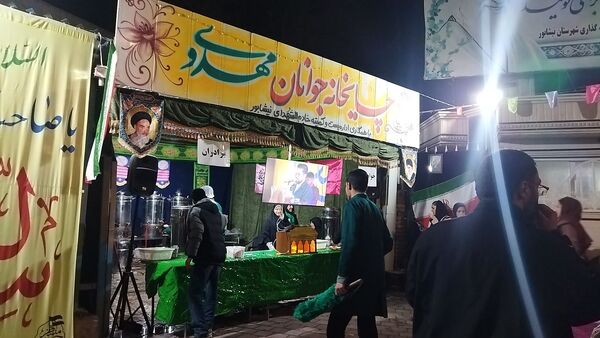 موکب هایی که به عشق حضرت مهدی (ع) از مردم پذیرایی کردند 