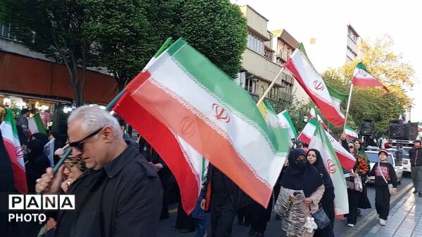 قاب های ماندگار از اربعین رهبر شهید 