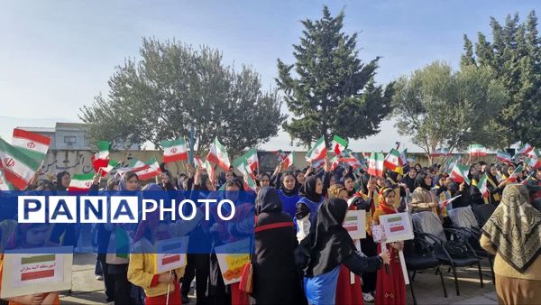 افتتاحیه مسابقات ورزشی بین مدرسه‌ای «جام اقتدار ایران»