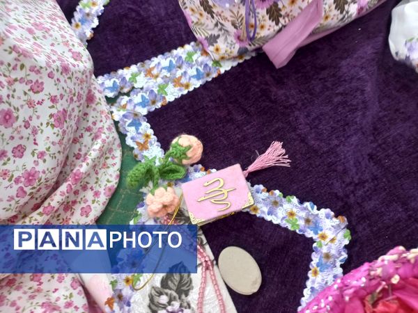 برگزاری جشن تکلیف دو هزار دانش‌آموز دختر سوم ابتدایی در میناب