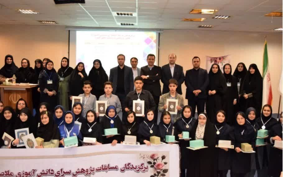 آموزش و پرورش تنها به انتقال محفوظات محدود نمی‌شود