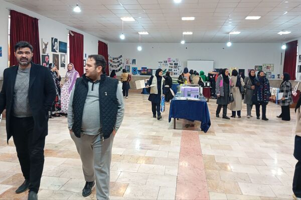جشنواره "ایران رنگارنگ" در هنرستان سعادت پردیس